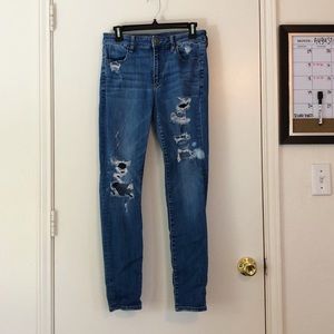 American Eagle High Rise Jeans